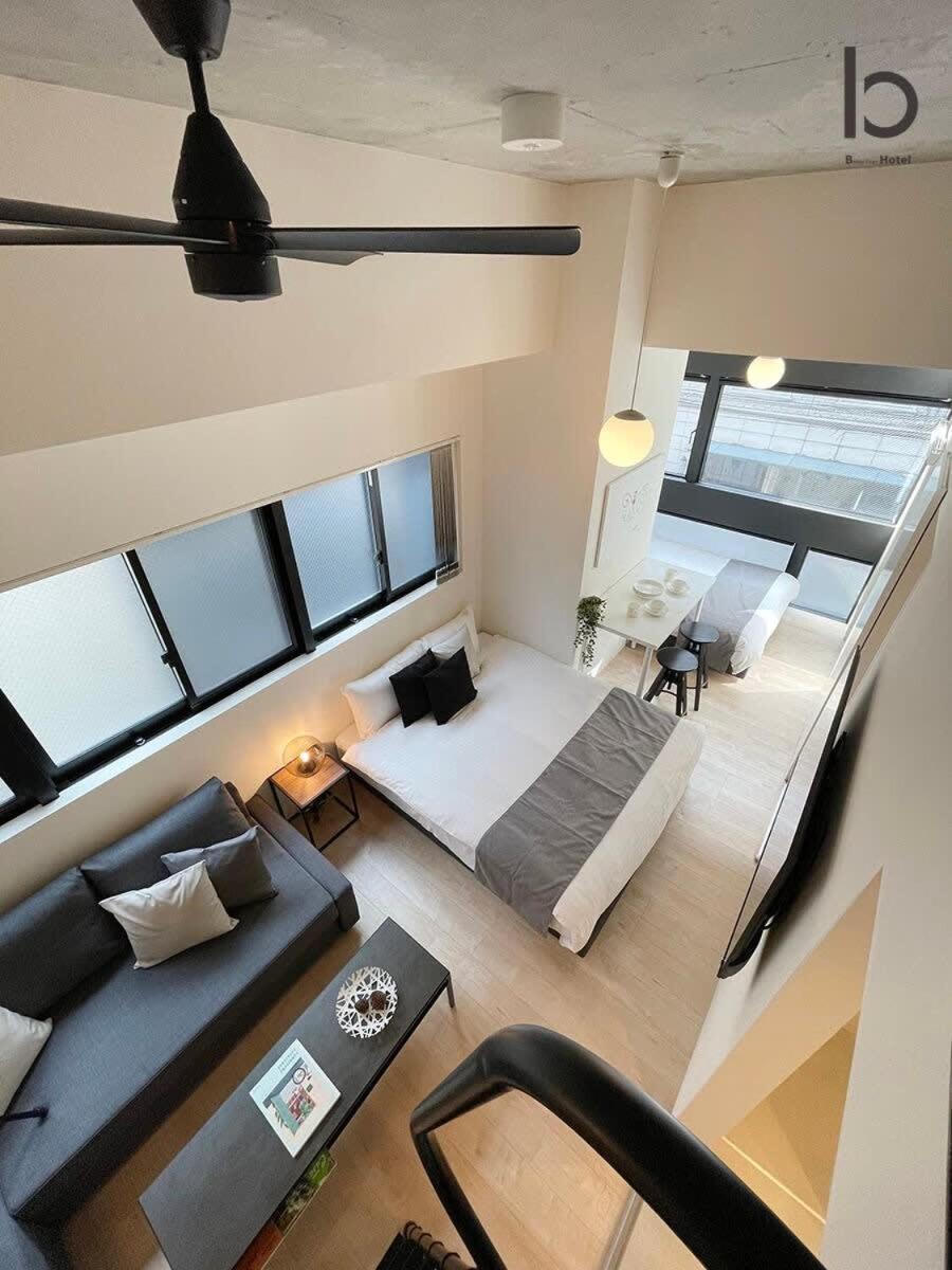 Bhotel Nekoyard - Stylish Loft Studio Steps From Peace Park Hiroshima Exterior photo